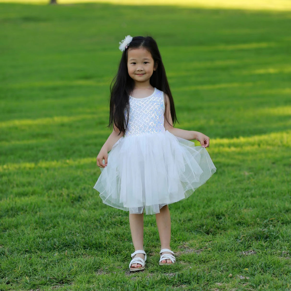 #ZP2204009  Girls' White Sequin Flower Dress